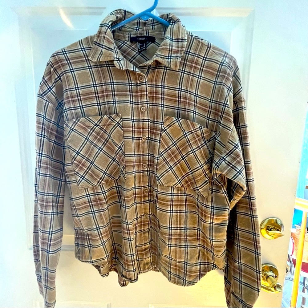 - large crop Forever 21 Boxy Flannel